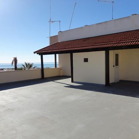 Baciati Dal Sole Apartment Porto Empedocle Luaran gambar